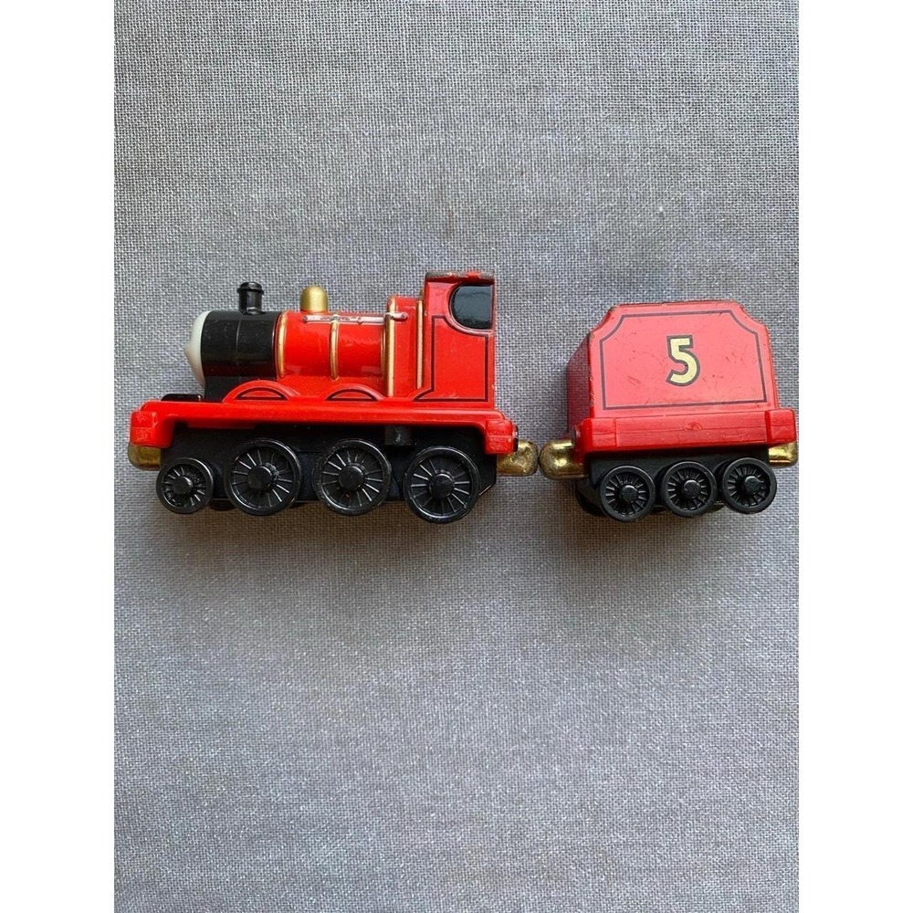 Thomas The Train Engine Tender Coal Cart Die Cast Lot Of Two Take N Play sku32